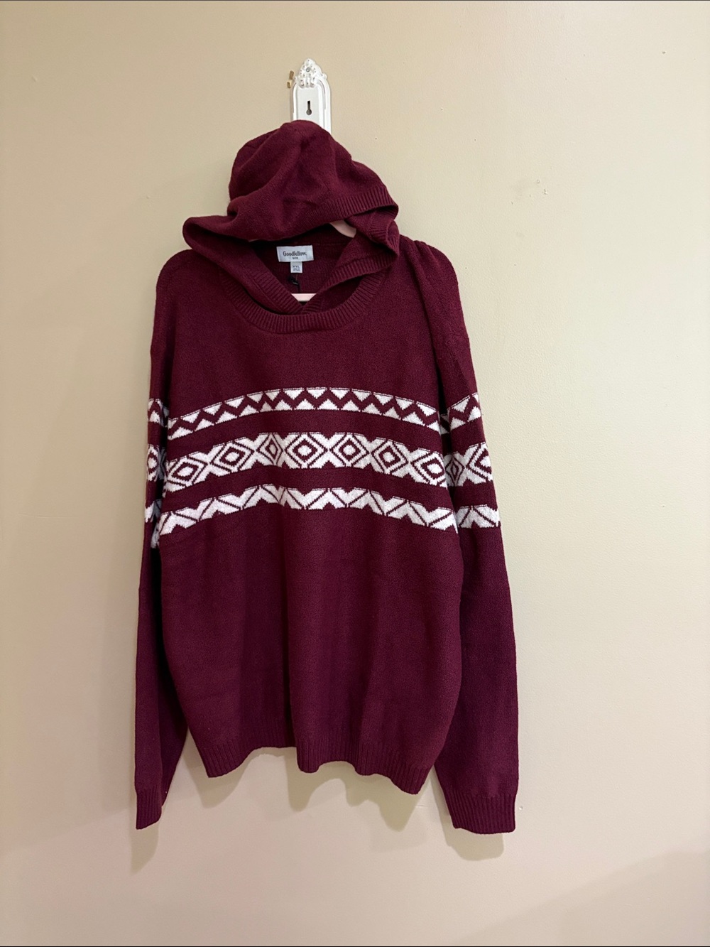 Goodfellow & Co Maroon Turtleneck Sweater with White Fair Isle Stripe